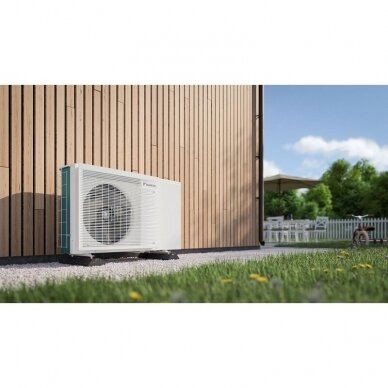 Daikin Altherma 3 M šilumos siurblys monoblokas EDLA04E3V3 4,3kW 3